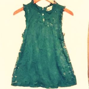 NWOT Emerald green stretch lace top. Inspired Hearts. Made in USA 🇺🇸.